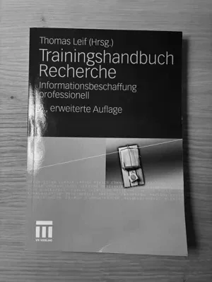 Trainingshandbuch Recherche